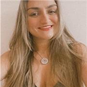 Brazilian student that offers Portuguese language classes